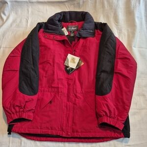 L.L. Bean women's 2X red and black winter jacket hood folds into collar NWT